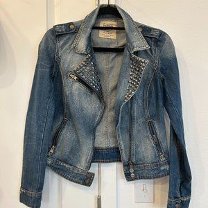Zara Studded Collar Cropped Denim Jacket